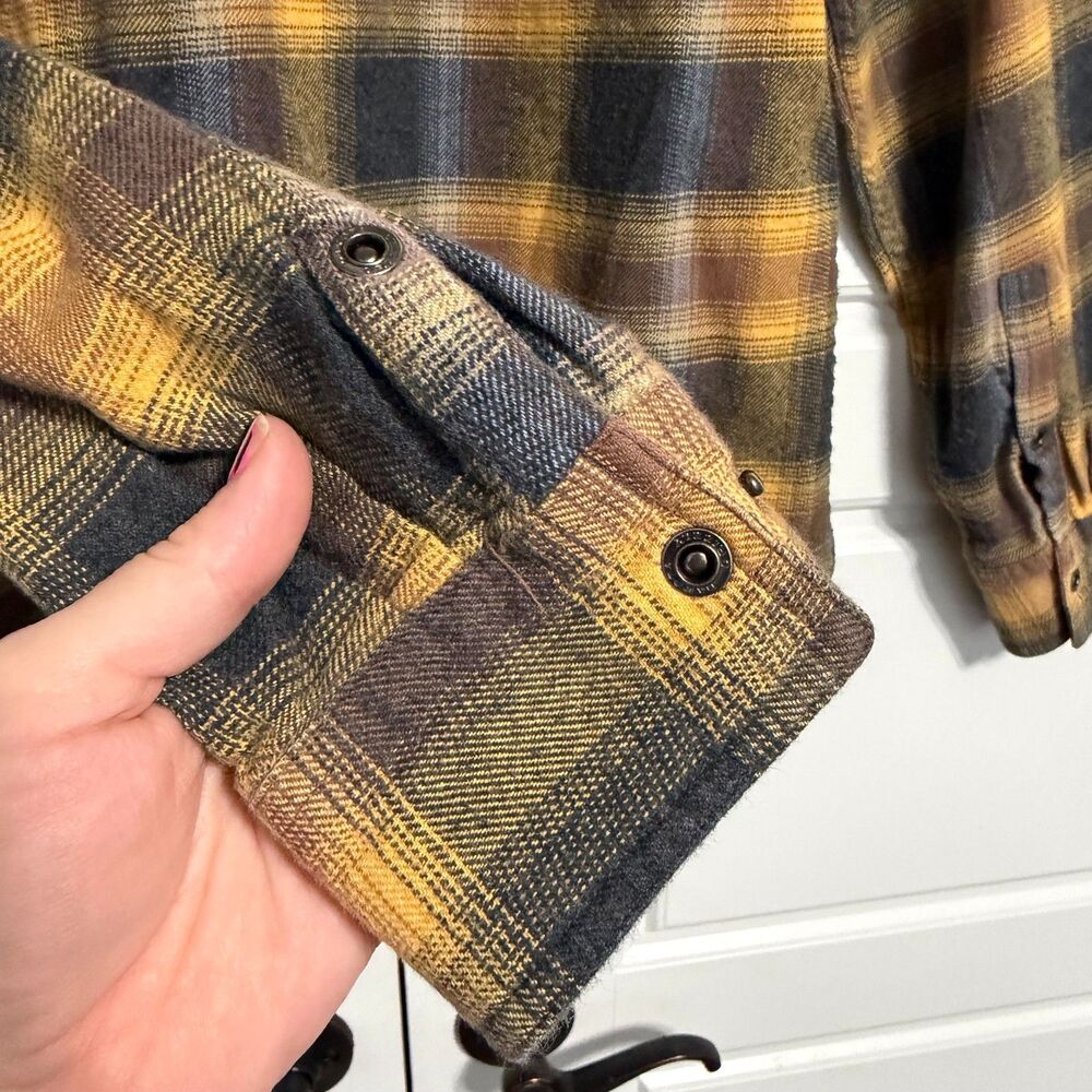 Dakota Grizzly Flannel Shirt Mens M Yellow‎ Brown Plaid Button Up Heavyweight - Picture 10 of 10